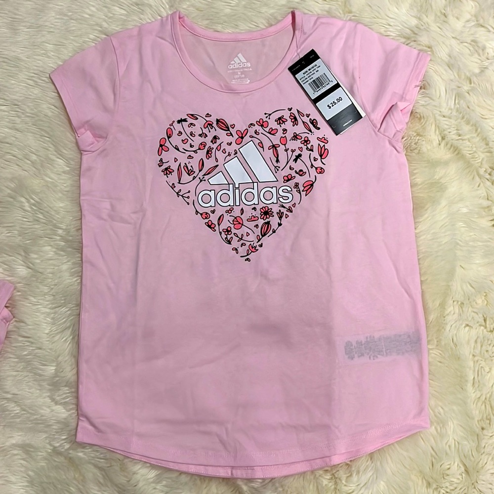 Adidas girls t-shirt size M 10/12 NWT
